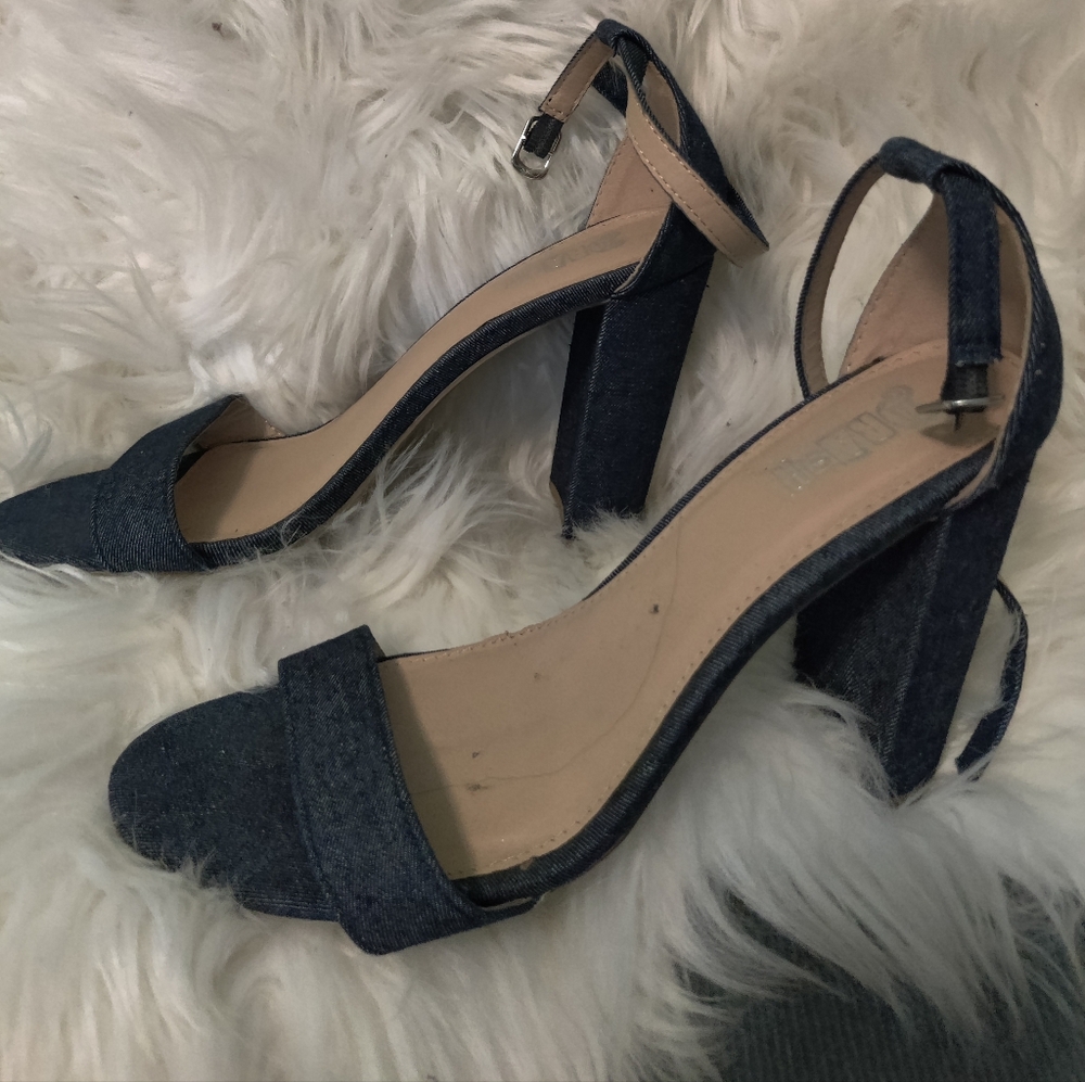 Brash denim heels, size 8
